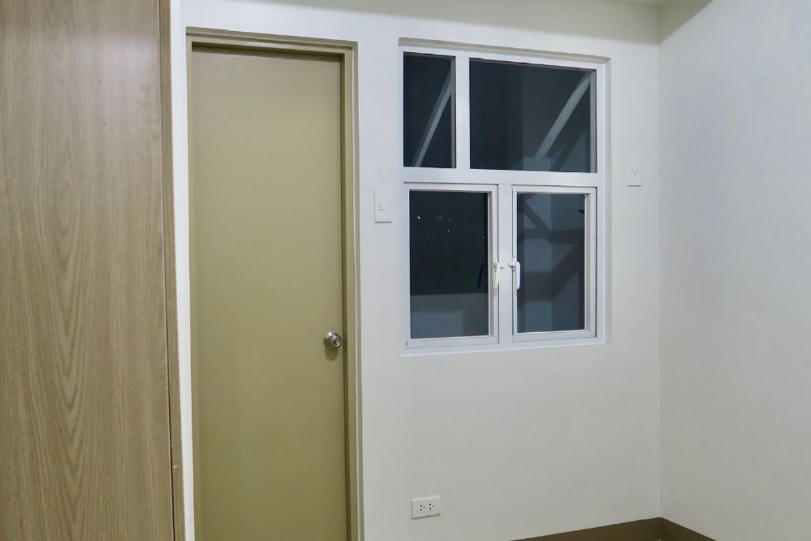 Condo for Sale in One Hidalgo, Malate, Manila, Metro Manila near LRT-1 Pedro Gil