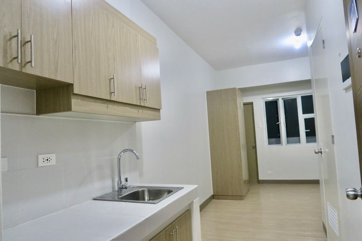 Condo for Sale in One Hidalgo, Malate, Manila, Metro Manila near LRT-1 Pedro Gil – photo 4