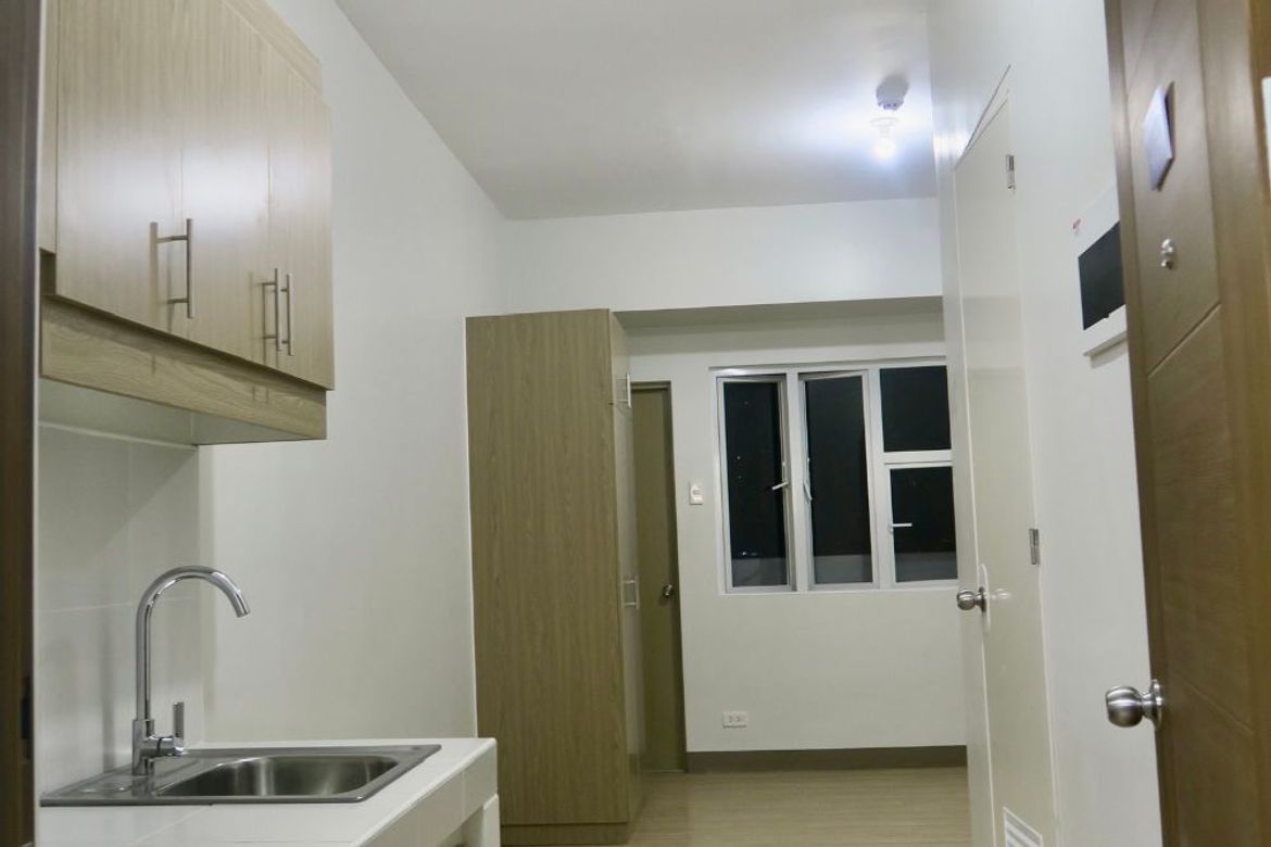 Condo for Sale in One Hidalgo, Malate, Manila, Metro Manila near LRT-1 Pedro Gil – photo 5