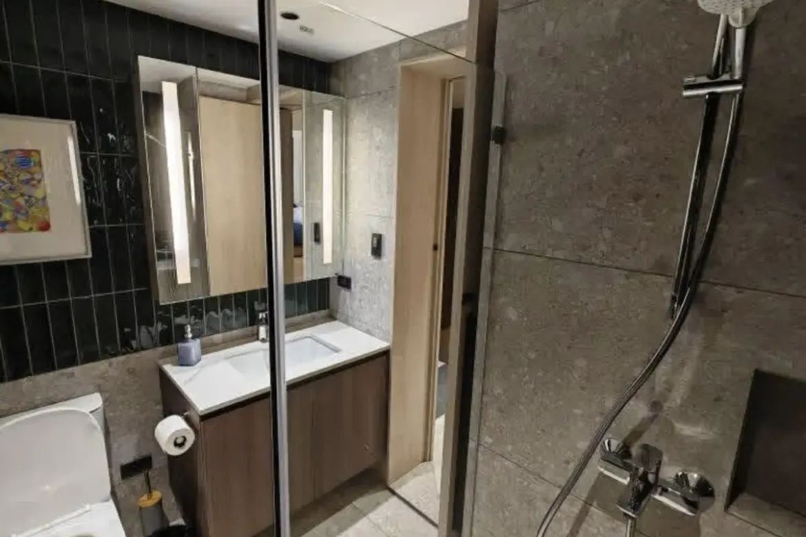 Condo for Sale in One Shangri-La Place, Wack-Wack Greenhills, Mandaluyong, Metro Manila near MRT-3 Shaw Boulevard – photo 5