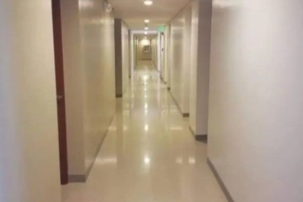 Condo for Sale in Paseo De Roces, Pio Del Pilar, Makati, Metro Manila – photo 4