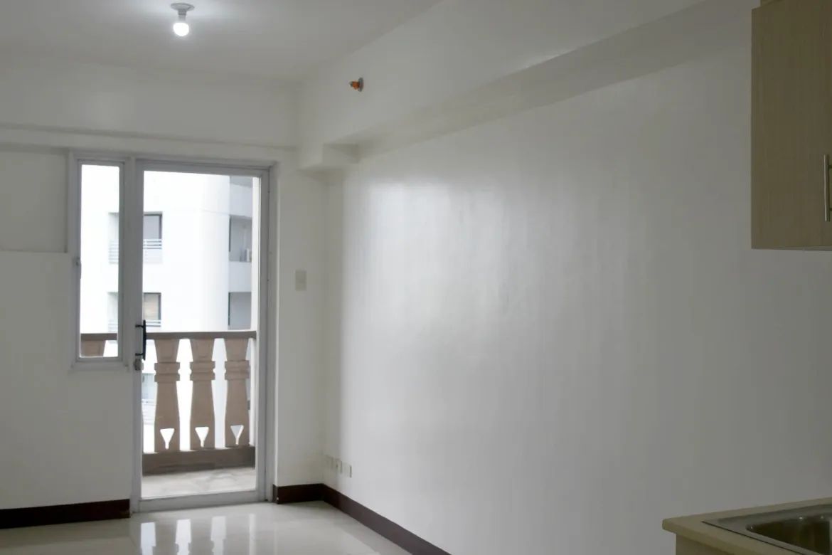 Condo for Sale in Pine Crest, Mariana, Quezon City, Metro Manila near LRT-2 Gilmore