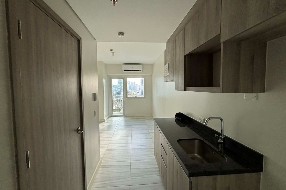 Condo for Sale in Pineda, Pasig, Metro Manila – photo 5