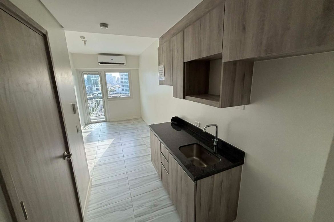 Condo for Sale in Pineda, Pasig, Metro Manila – photo 7