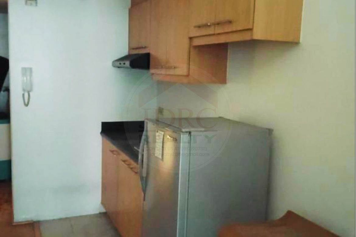 Condo for Sale in Pio Del Pilar, Makati, Metro Manila – photo 6