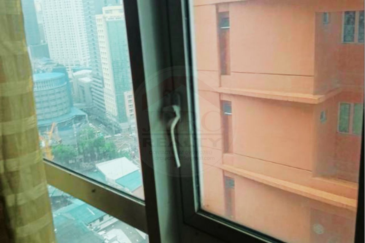 Condo for Sale in Pio Del Pilar, Makati, Metro Manila – photo 8