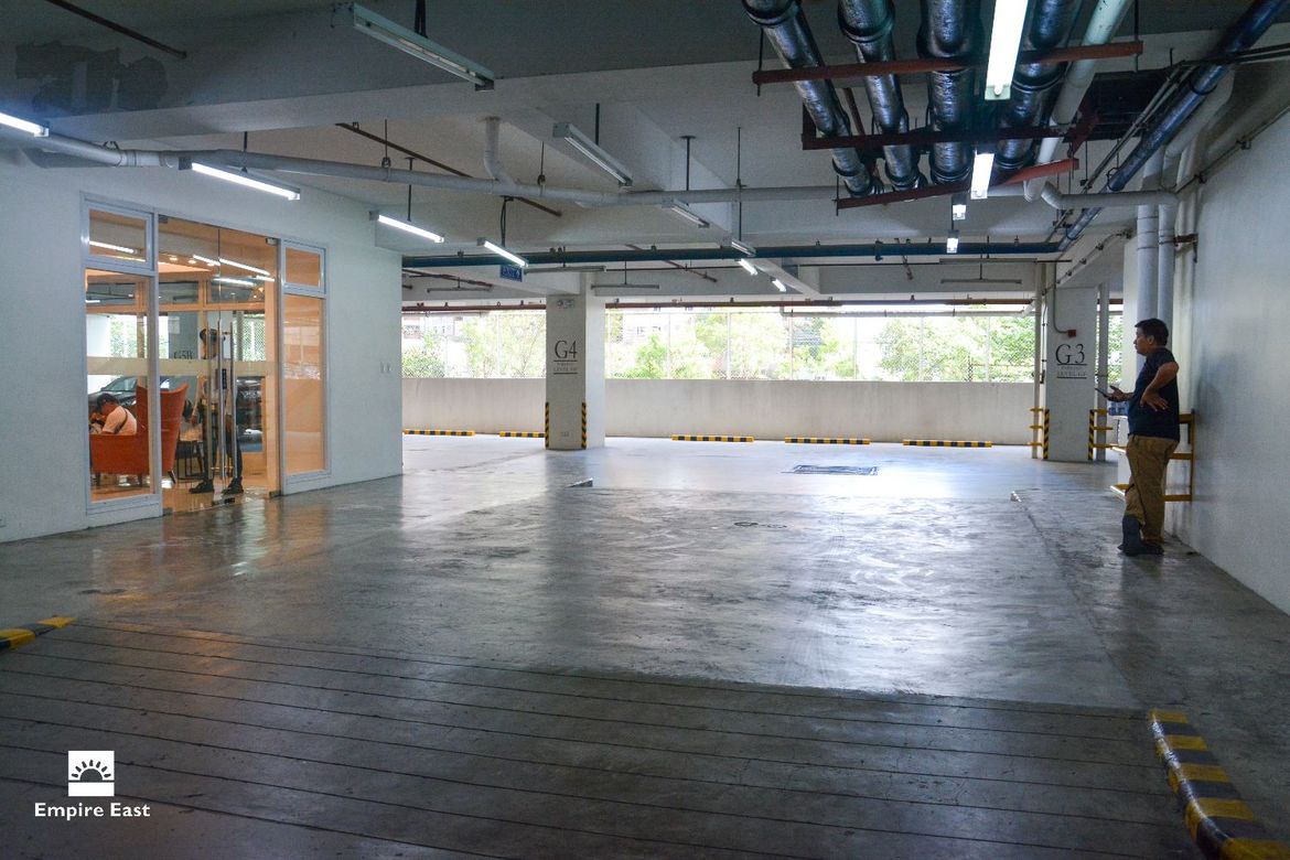 Condo for Sale in Pioneer Woodlands, Barangka Ilaya, Mandaluyong, Metro Manila near MRT-3 Boni – photo 8