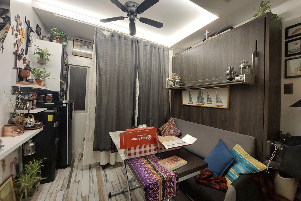 Condo for Sale in San Antonio, Makati, Metro Manila
