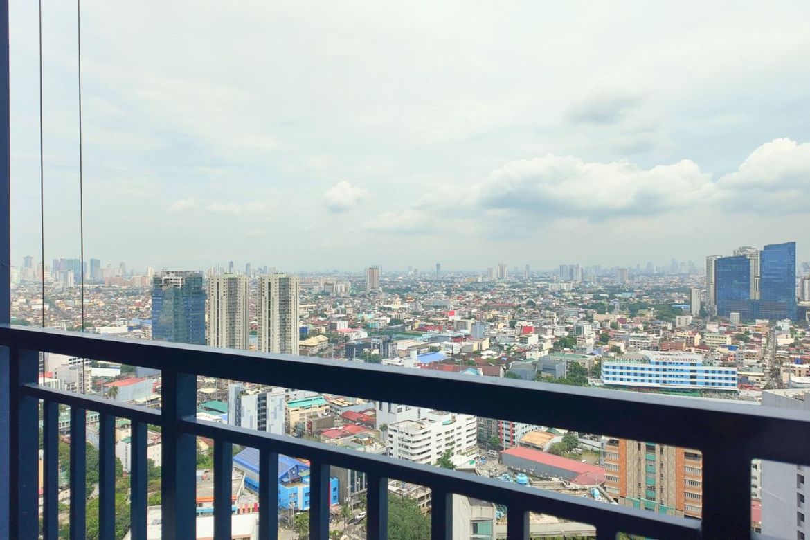 Condo for Sale in San Antonio, Makati, Metro Manila – photo 3