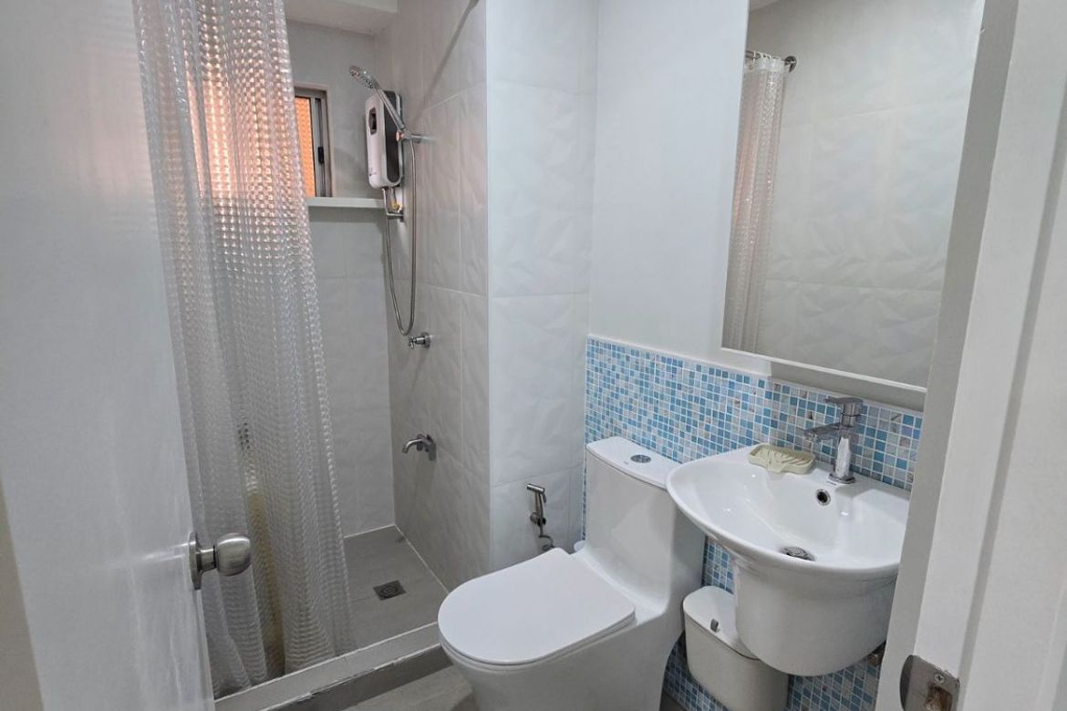 Condo for Sale in San Dionisio, Parañaque, Metro Manila – photo 8