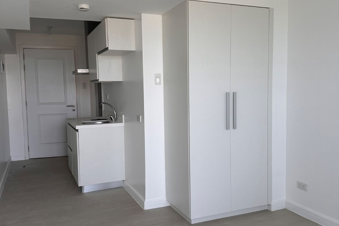 Condo for Sale in San Jose, San Fernando, Pampanga – photo 2