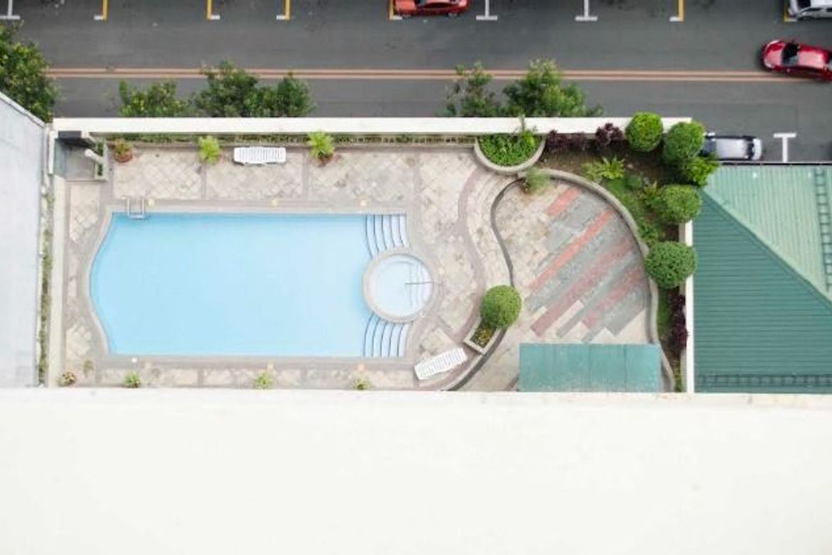 Condo for Sale in San Lorenzo, Makati, Metro Manila – photo 7