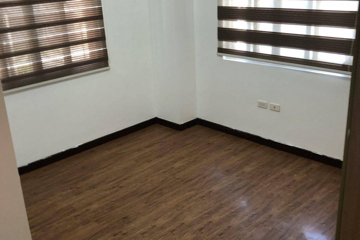 Condo for Sale in Santa Ana, Manila, Metro Manila – photo 2