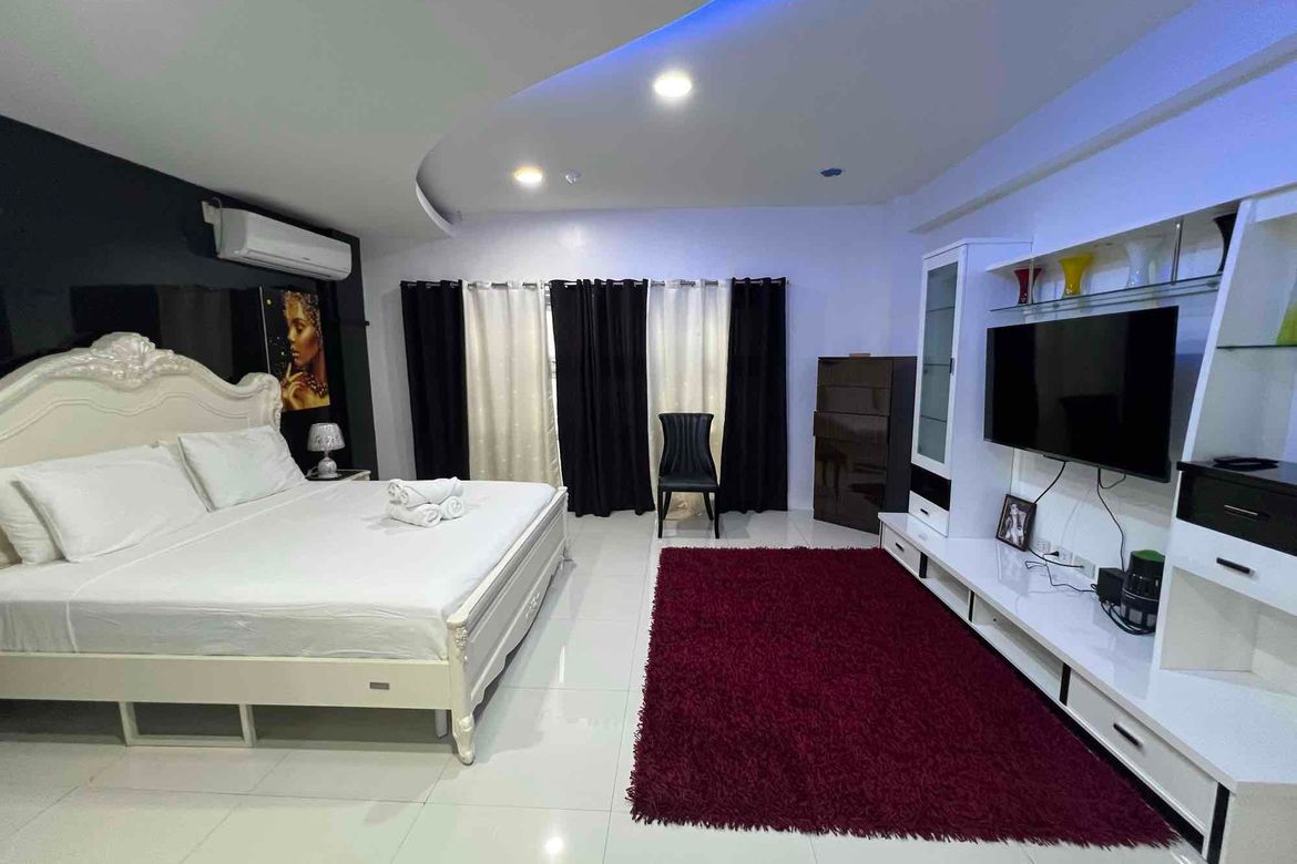 Condo for Sale in Santo Rosario, Angeles, Pampanga – photo 2