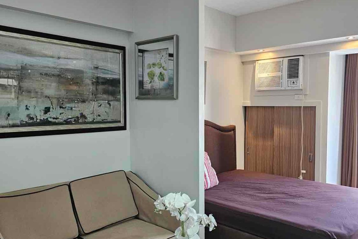 Condo for Sale in Senta, San Lorenzo, Makati, Metro Manila – photo 4