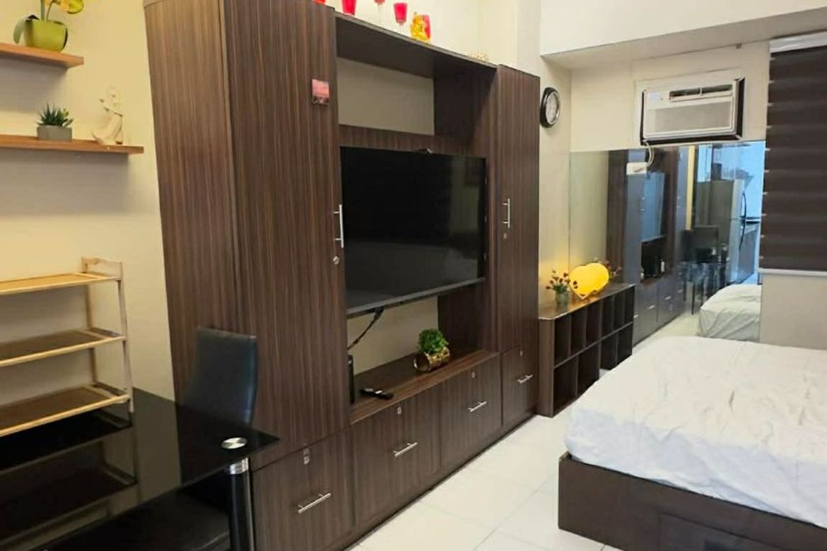 Condo for Sale in South Triangle, Quezon City, Metro Manila near MRT-3 Quezon Avenue – photo 4