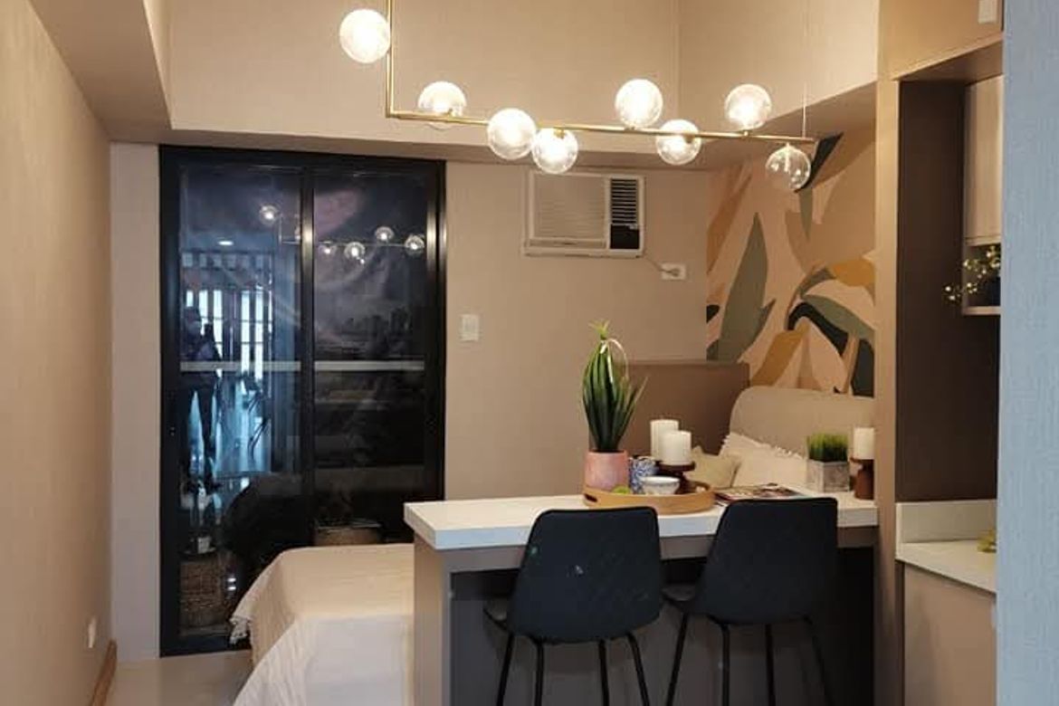 Condo for Sale in South Triangle, Quezon City, Metro Manila near MRT-3 Quezon Avenue – photo 2