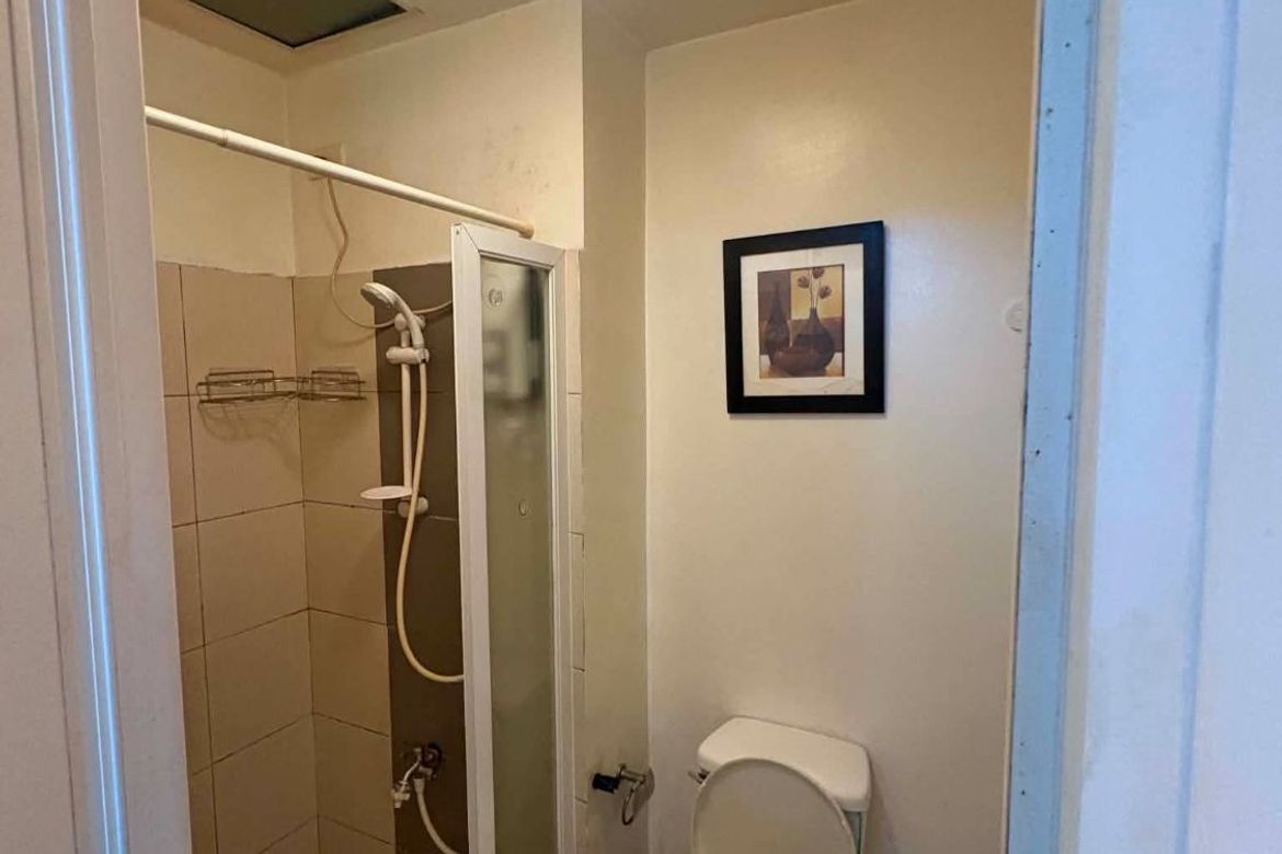 Condo for Sale in South Triangle, Quezon City, Metro Manila near MRT-3 Quezon Avenue – photo 3
