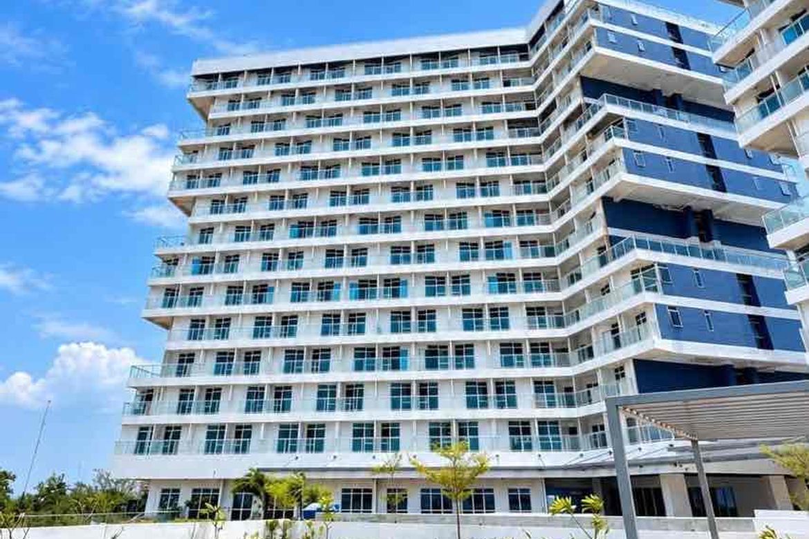 Condo for Sale in Subabasbas, Lapu-Lapu, Cebu – photo 2
