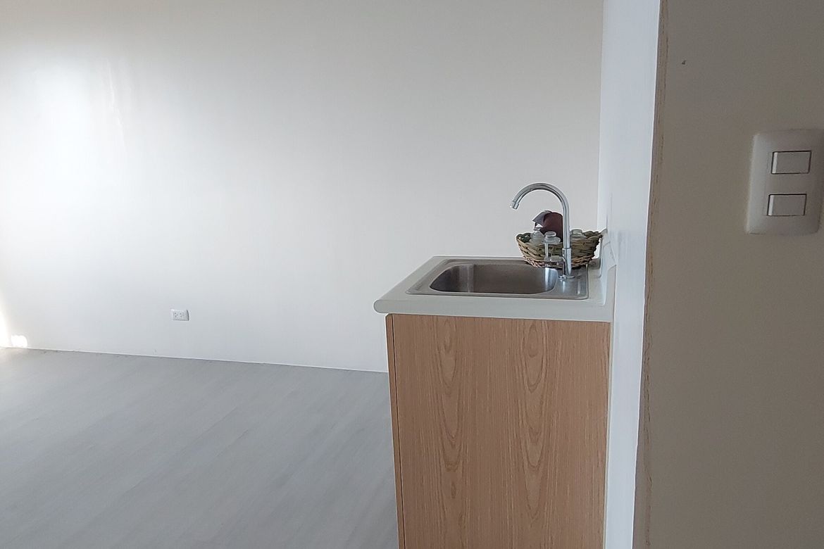 Condo for Sale in Sun Valley, Parañaque, Metro Manila – photo 5