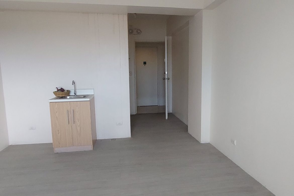 Condo for Sale in Sun Valley, Parañaque, Metro Manila – photo 8