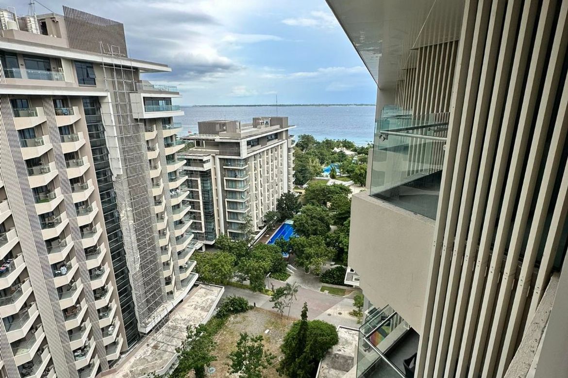 Condo for Sale in Tambuli Seaside Living, Mactan, Lapu-Lapu, Cebu – photo 2