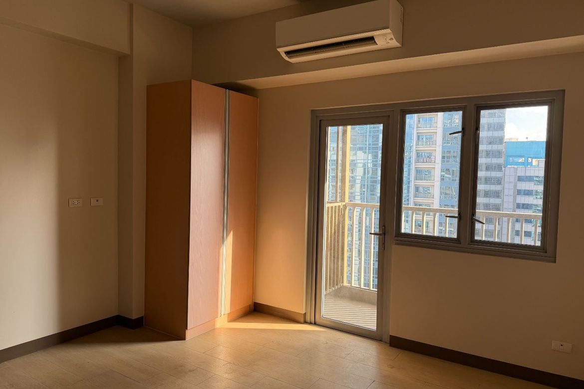 Condo for Sale in The Ellis, Bel-Air, Makati, Metro Manila – photo 4