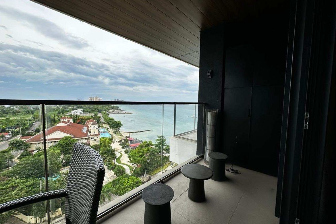 Condo for Sale in The Reef Mactan, Mactan, Lapu-Lapu, Cebu