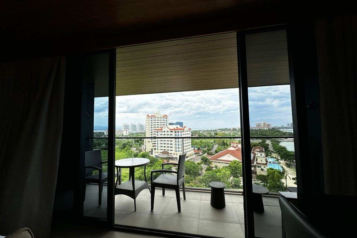 Condo for Sale in The Reef Mactan, Mactan, Lapu-Lapu, Cebu – photo 2