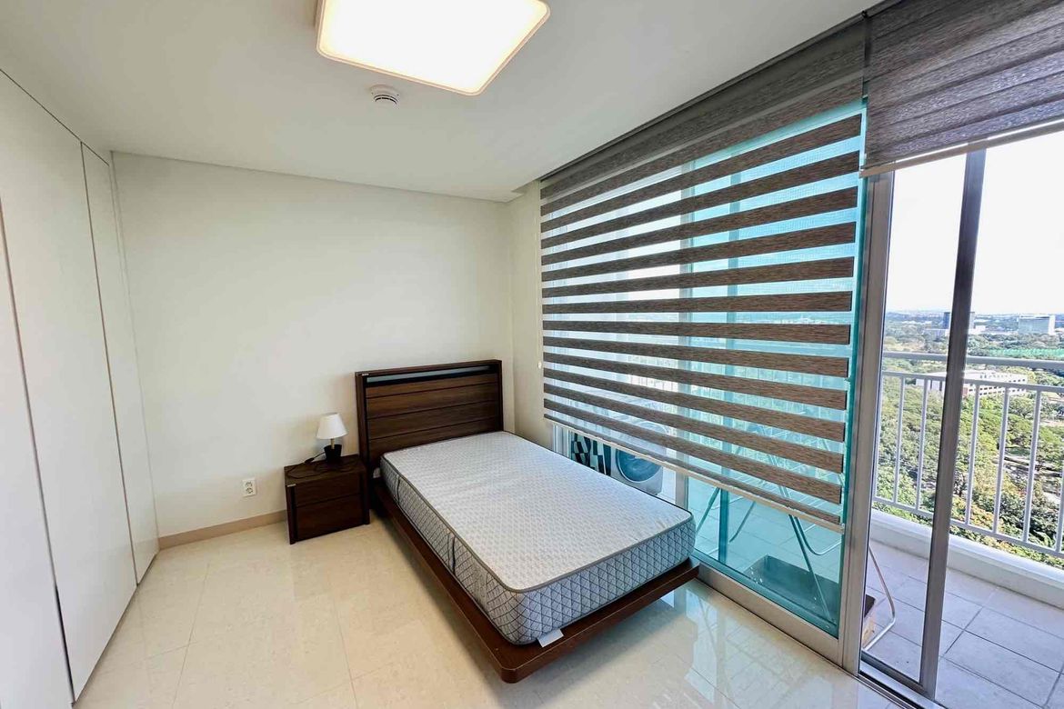 Condo for Sale in The Sharp Clark Hills, Balibago, Angeles, Pampanga – photo 3