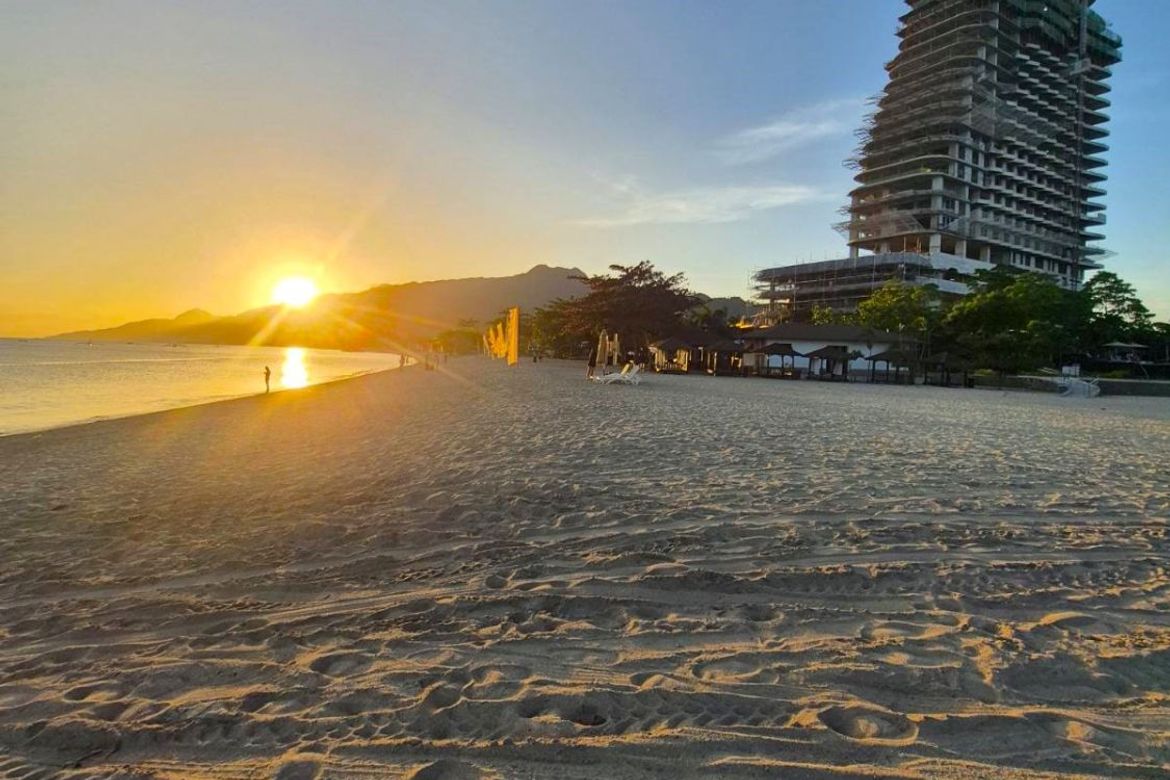 Condo for Sale in The Spinnaker at Club Laiya, Laiya-Aplaya, San Juan, Batangas – photo 6