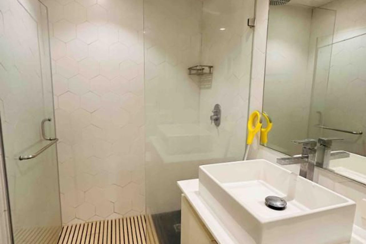 Condo for Sale in The St. Francis Shangri-La Place, Wack-Wack Greenhills, Mandaluyong, Metro Manila near MRT-3 Shaw Boulevard – photo 7