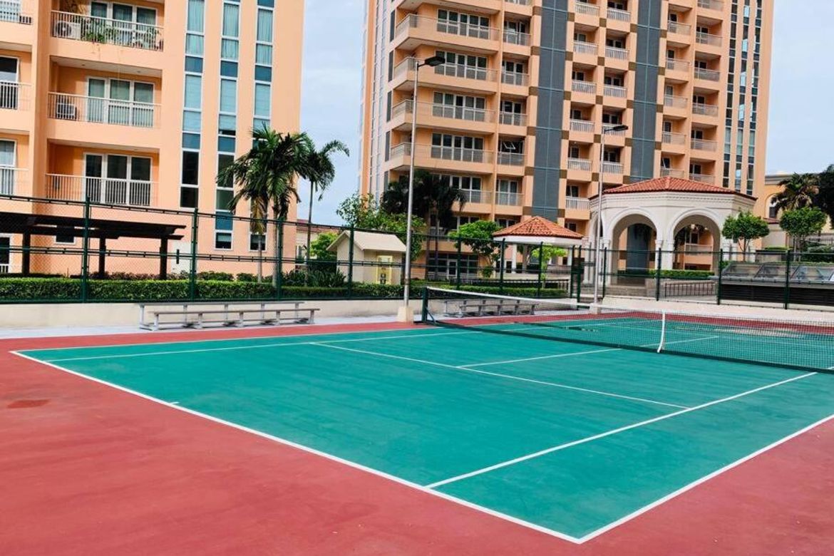 Condo for Sale in The Venice Luxury Residences, McKinley Hill, Taguig, Metro Manila – photo 4