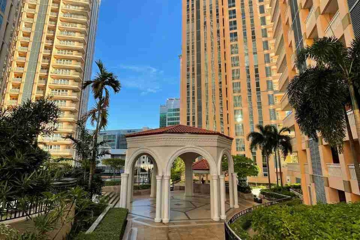 Condo for Sale in The Venice Luxury Residences, McKinley Hill, Taguig, Metro Manila – photo 6