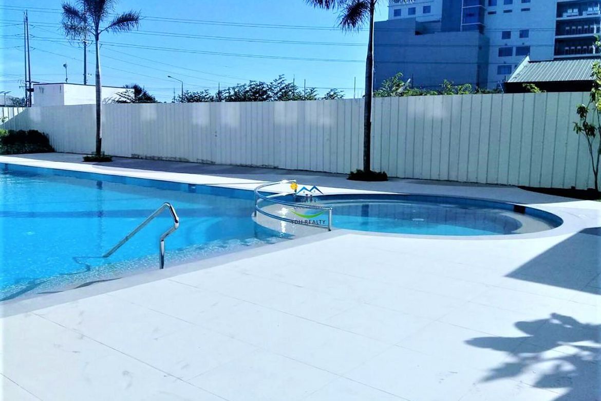 Condo for Sale in Umapad, Mandaue, Cebu – photo 2