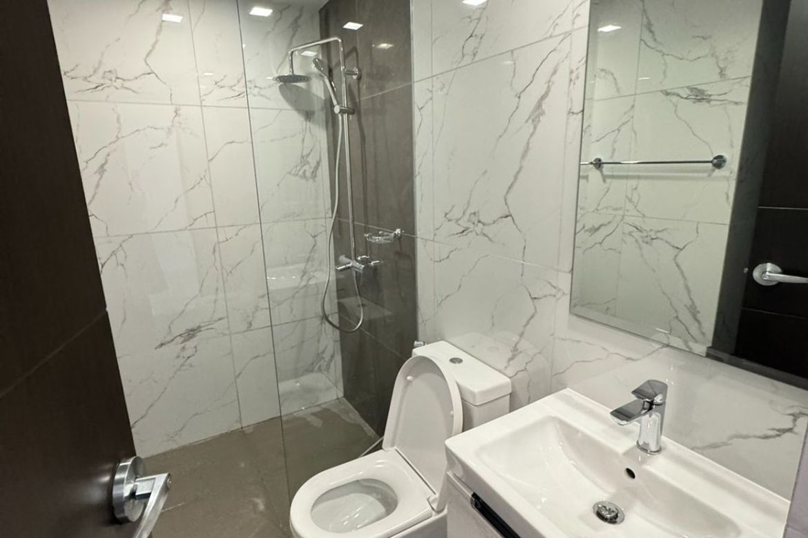Condo for Sale in Uptown Arts Residence, BGC, Taguig, Metro Manila – photo 6
