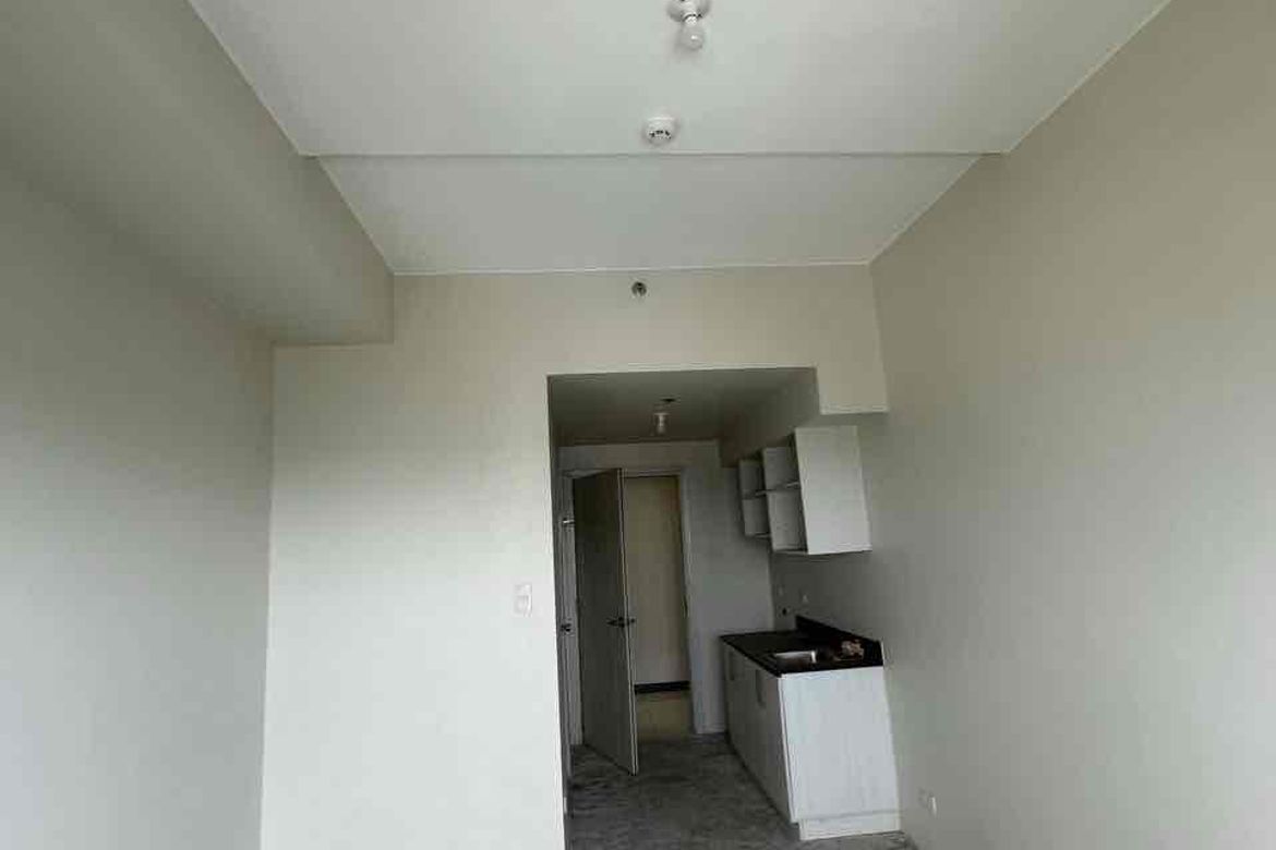Condo for Sale in Vista 309 Katipunan, Loyola Heights, Quezon City, Metro Manila near LRT-2 Katipunan – photo 5