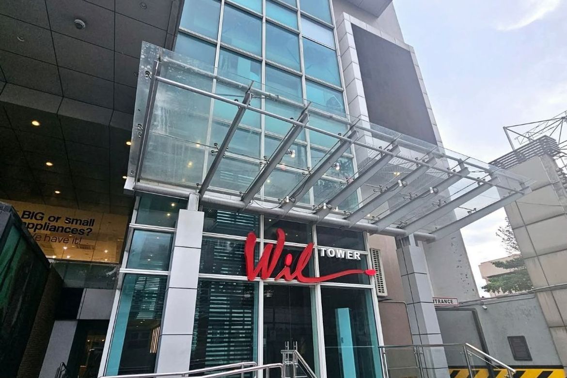 Condo for Sale in Wil Tower, South Triangle, Quezon City, Metro Manila near MRT-3 Quezon Avenue