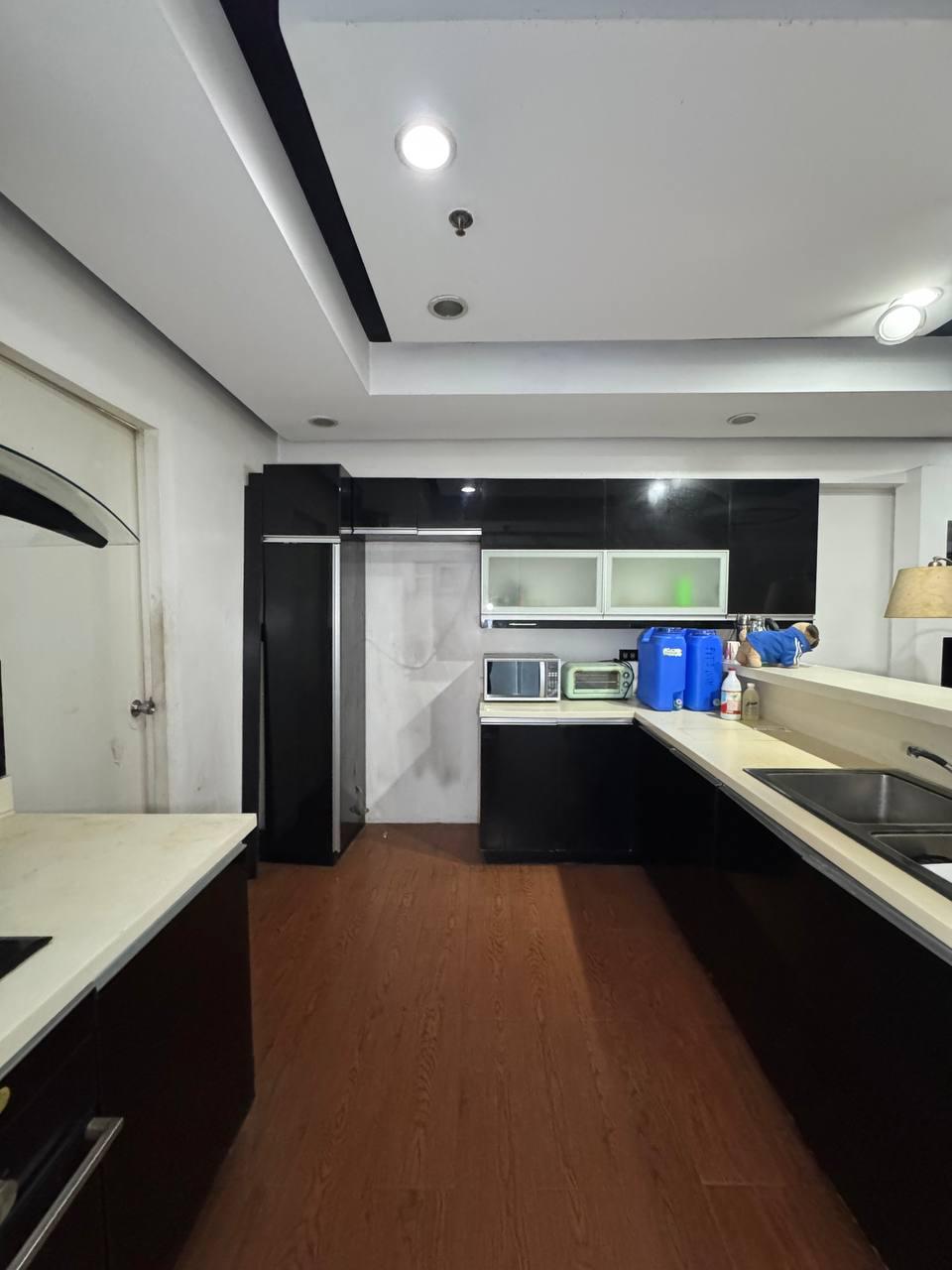 Dazzling 1-Bedroom Condo Unit for Sale in Tagaytay Prime Residences, Tagaytay City – photo 4