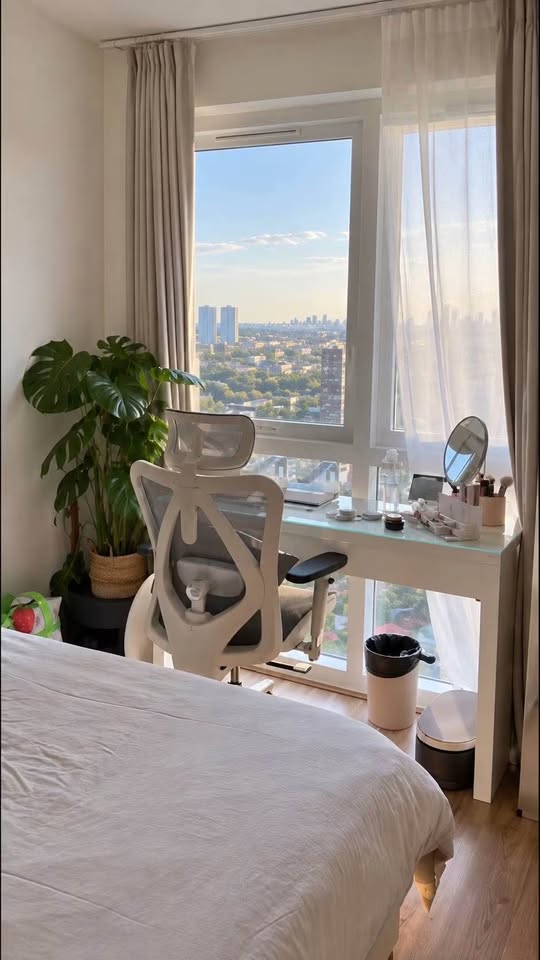 Fully Furnished 1-Bedroom Condo for Sale at Madison Park West, BGC – photo 7