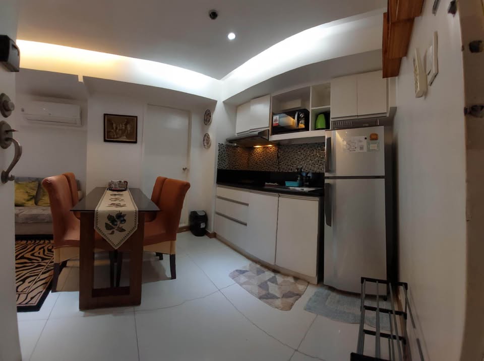 Fully Furnished 2-Bedroom Loft for Sale at Fort Victoria, BGC – photo 3