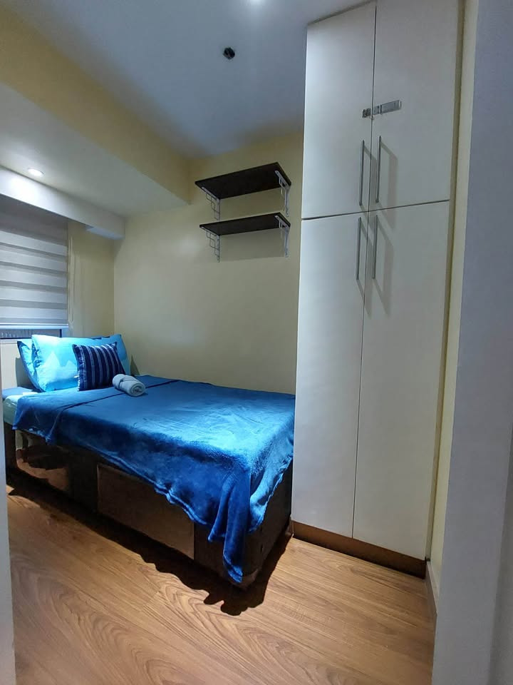Fully Furnished 2-Bedroom Loft for Sale at Fort Victoria, BGC – photo 8