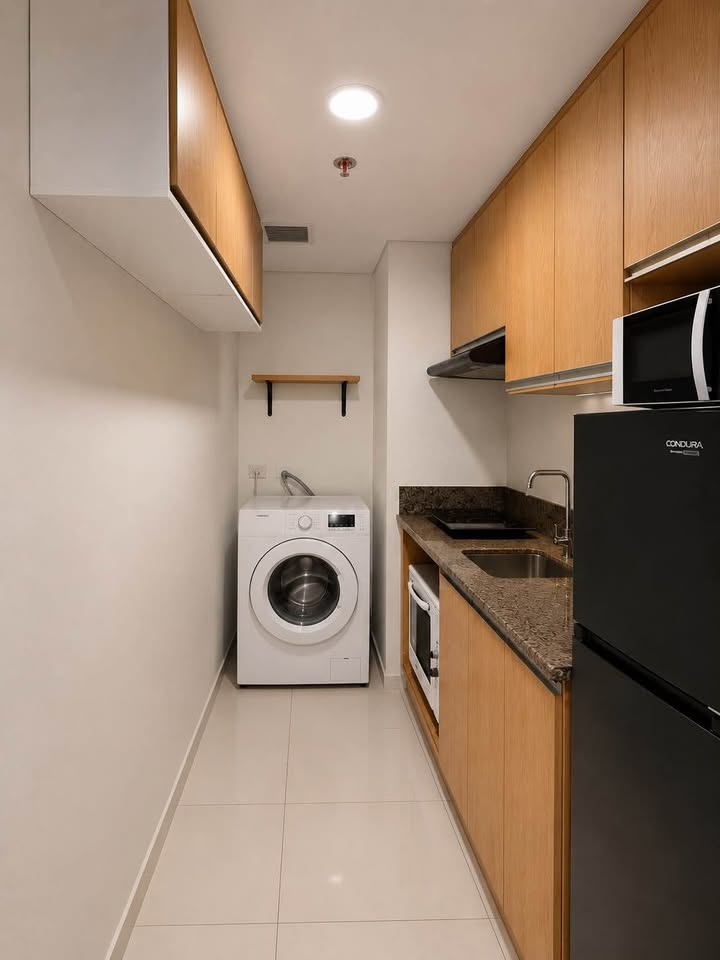 Furnished 1-Bedroom Condo for Sale at Times Square West, BGC – photo 6