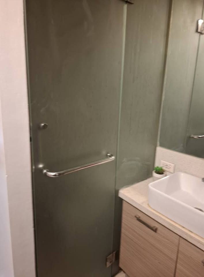 Furnished Studio Condo for Sale at Congressional Town Center, Quezon City – photo 3