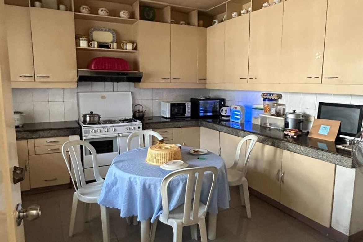 House for Sale in Addition Hills, San Juan, Metro Manila – photo 3