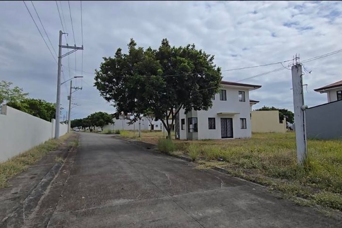 House for Sale in Avida Settings Alviera, Manibaug Pasig, Porac, Pampanga – photo 2