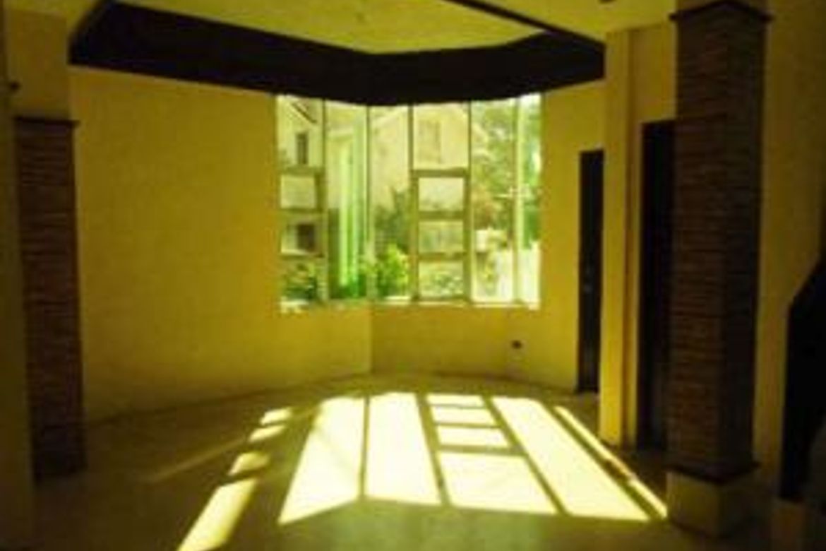 House for Sale in Barangay 16, Batangas City, Batangas – photo 3