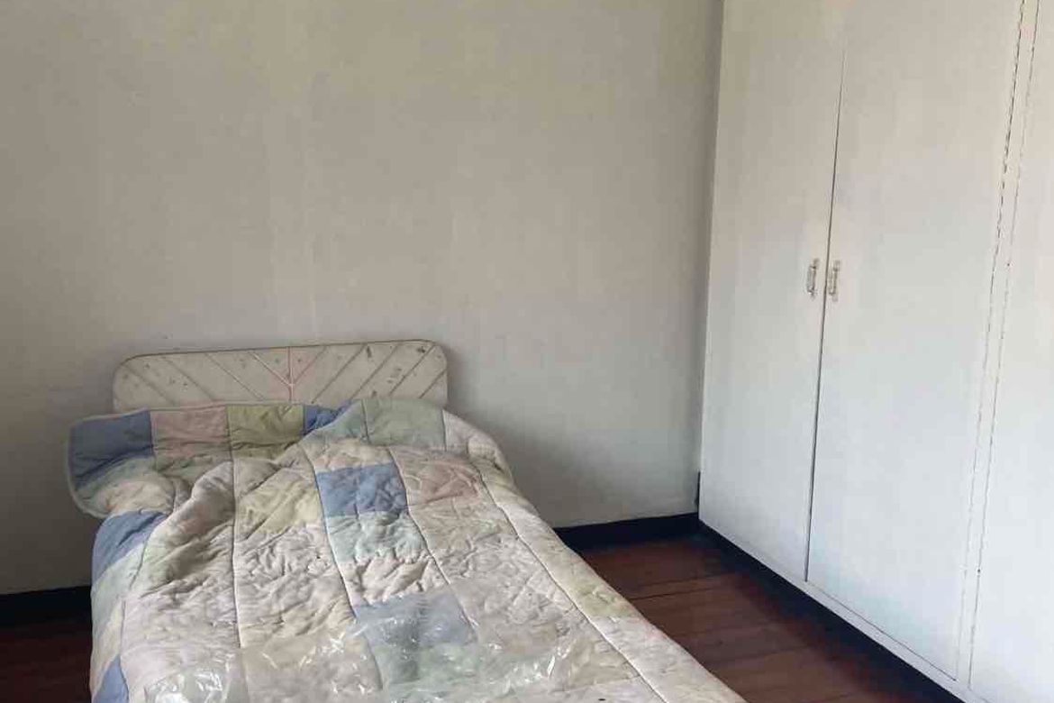 House for Sale in Barangay 70, Pasay, Metro Manila near LRT-1 Libertad – photo 5