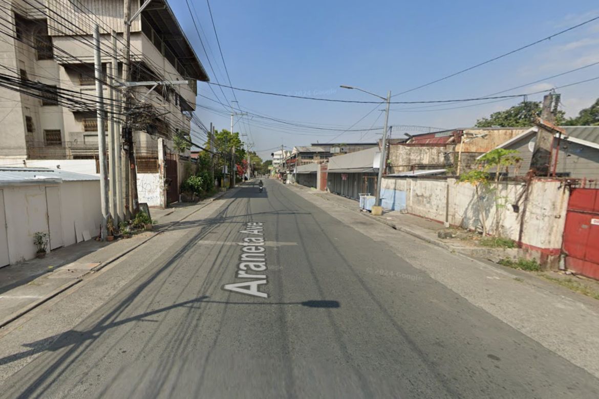 House for Sale in Barangay 80, Caloocan, Metro Manila near LRT-1 Monumento – photo 3