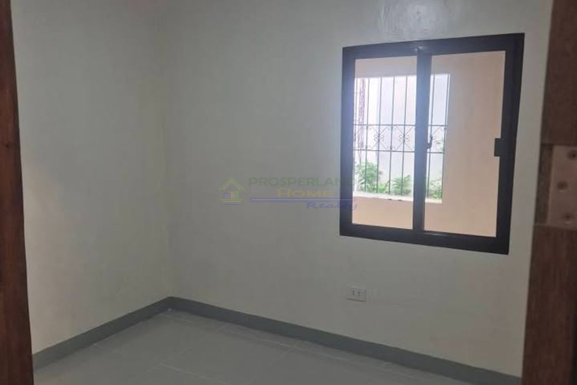 House for Sale in Barangay 93, Caloocan, Metro Manila near LRT-1 Monumento – photo 7